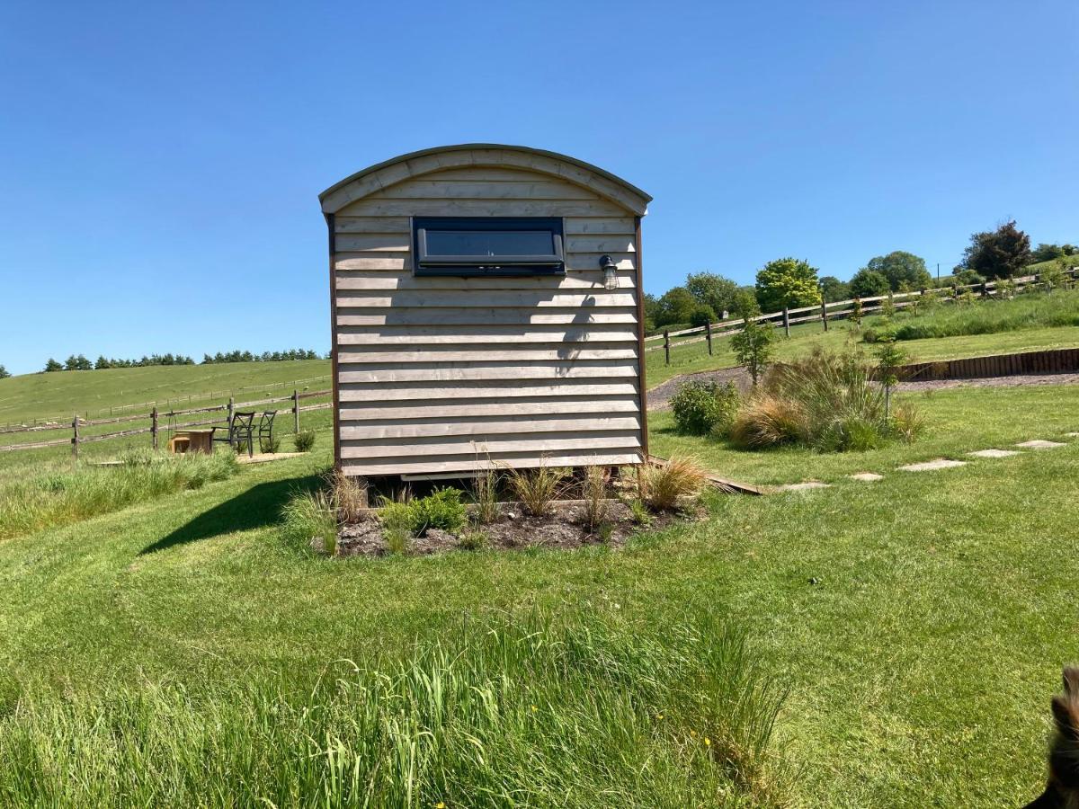 Slades Farm Glamping Villa Westbury  Exterior photo