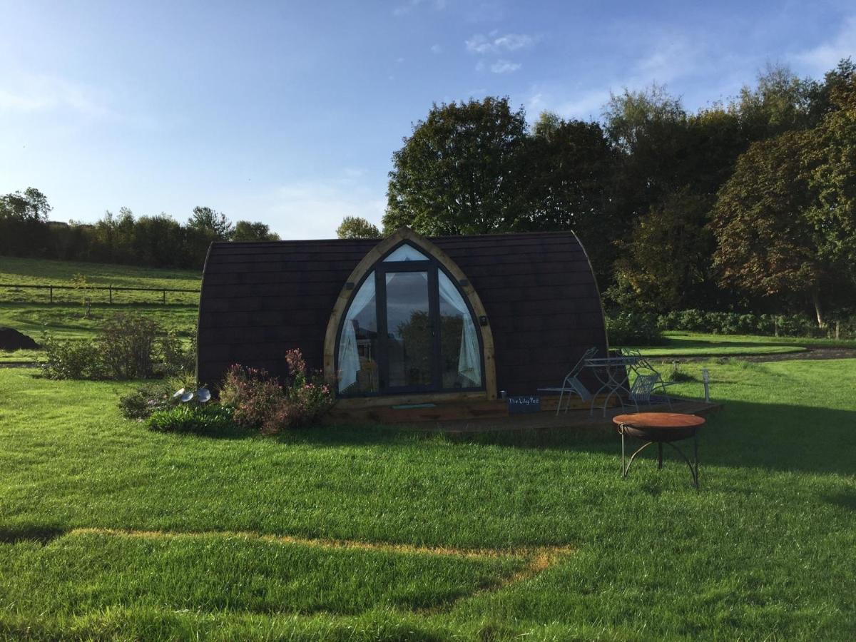 Slades Farm Glamping Villa Westbury  Exterior photo