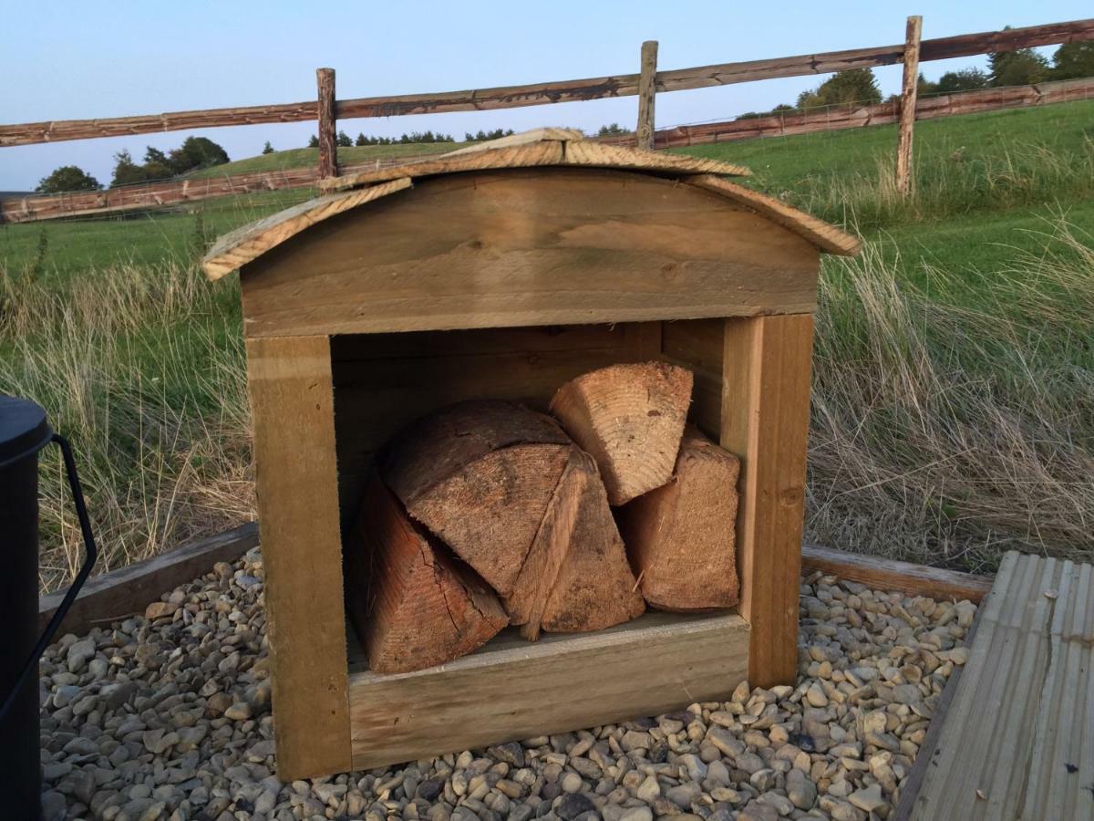 Slades Farm Glamping Villa Westbury  Exterior photo